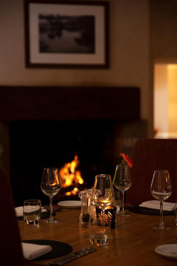 Three Salmons Hotel Usk Exterior photo